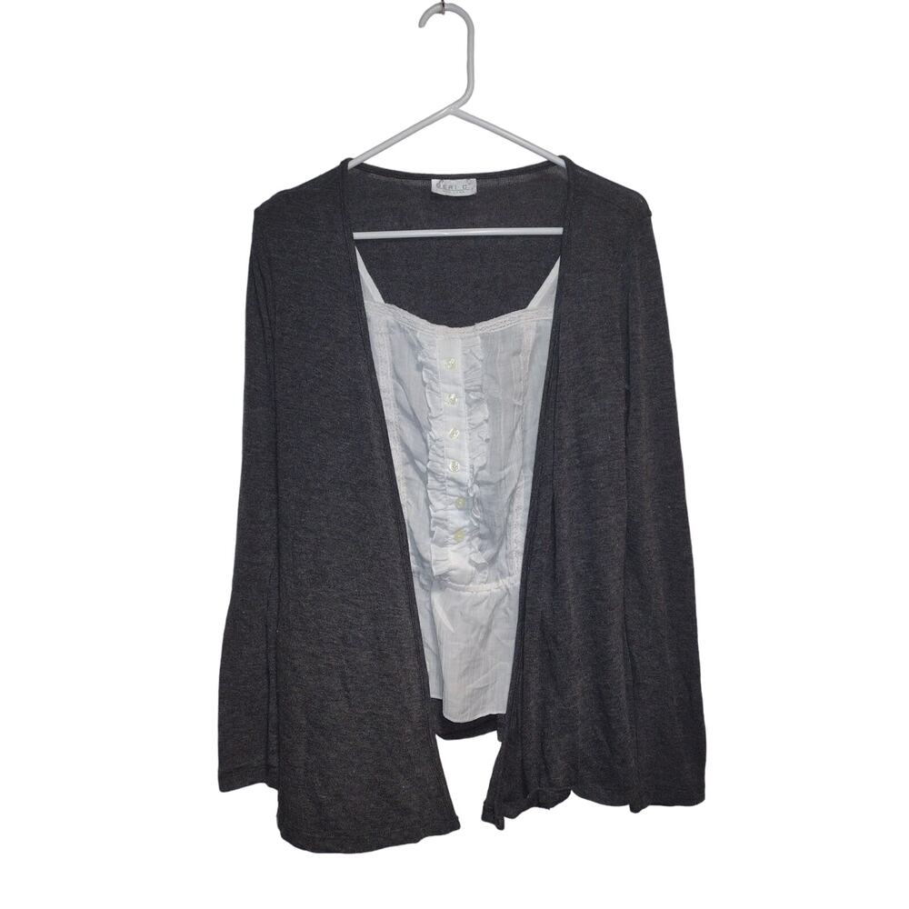 Geri C Women's Shirt Size Medium